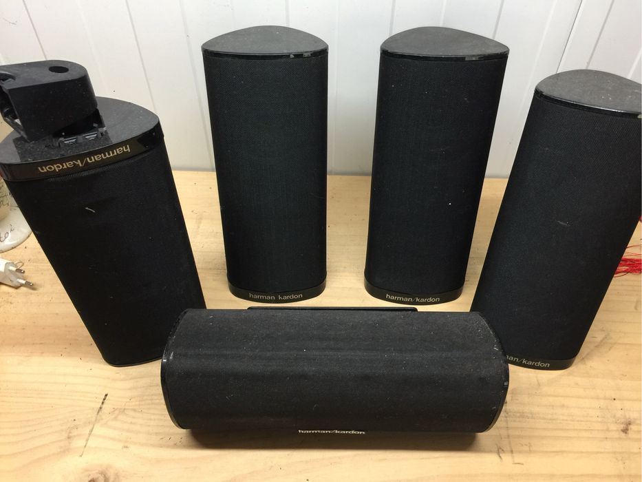 Sistema de Som Home Cinema 5.1 — Harman Kardon HKTS 16BQ