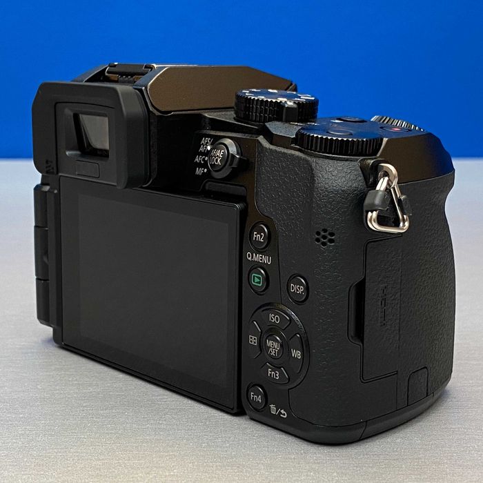 Panasonic Lumix DMC-G70 (Corpo) - 16MP