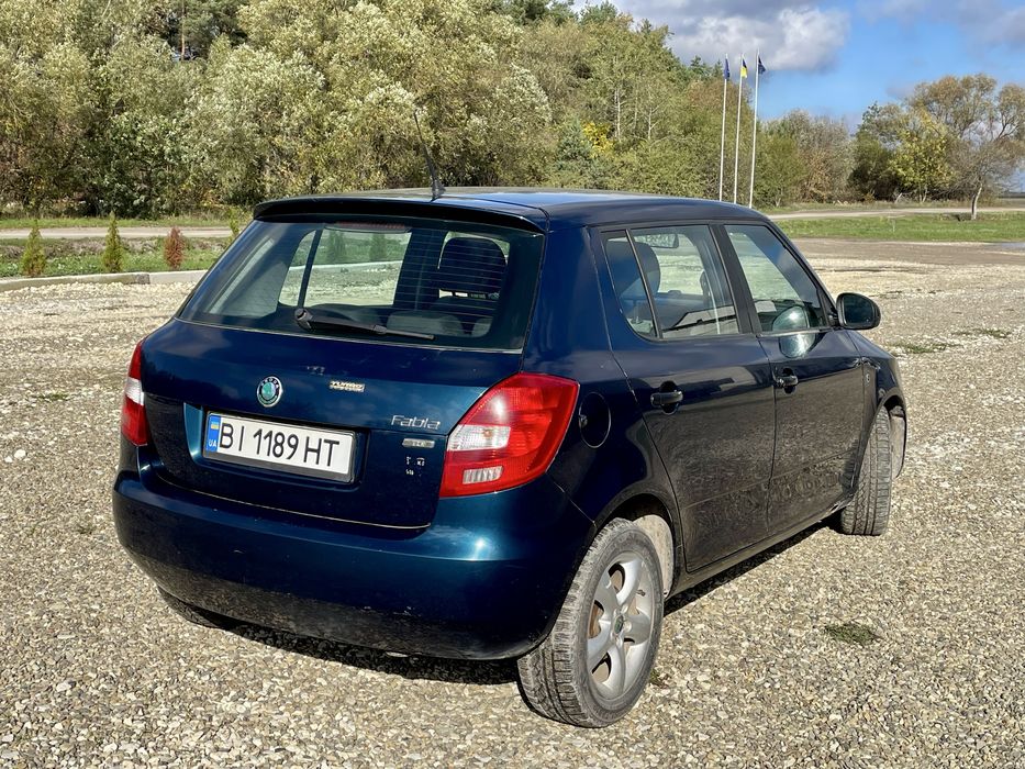 SKODA FABIA 2011 1.6 дизель 105 к.с