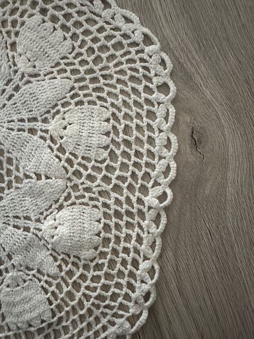 Serwetka  szydełko tulipan  40x45