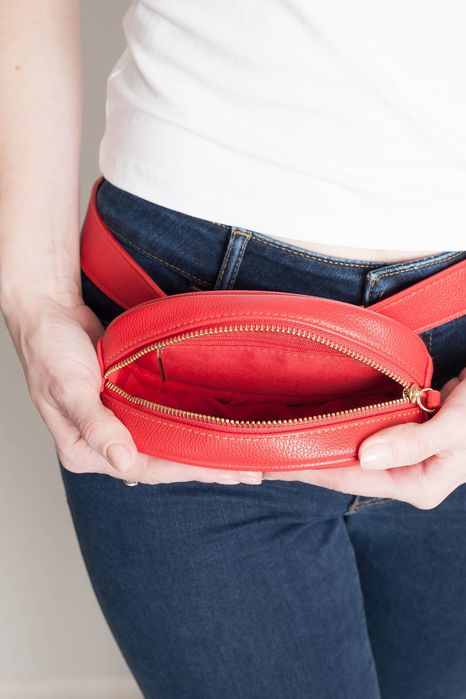 GUESS ОРИГІНАЛ. Міні сумка сумочка поясна бананка червона красная