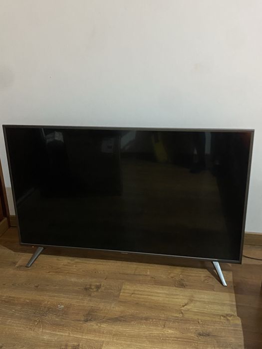 Smart TV Hisense 55” 4K — Muito Bom Estado