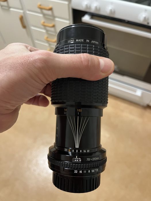 Обьектив Sigma 70–210 mm f/4–5.6 (Minolta MD)