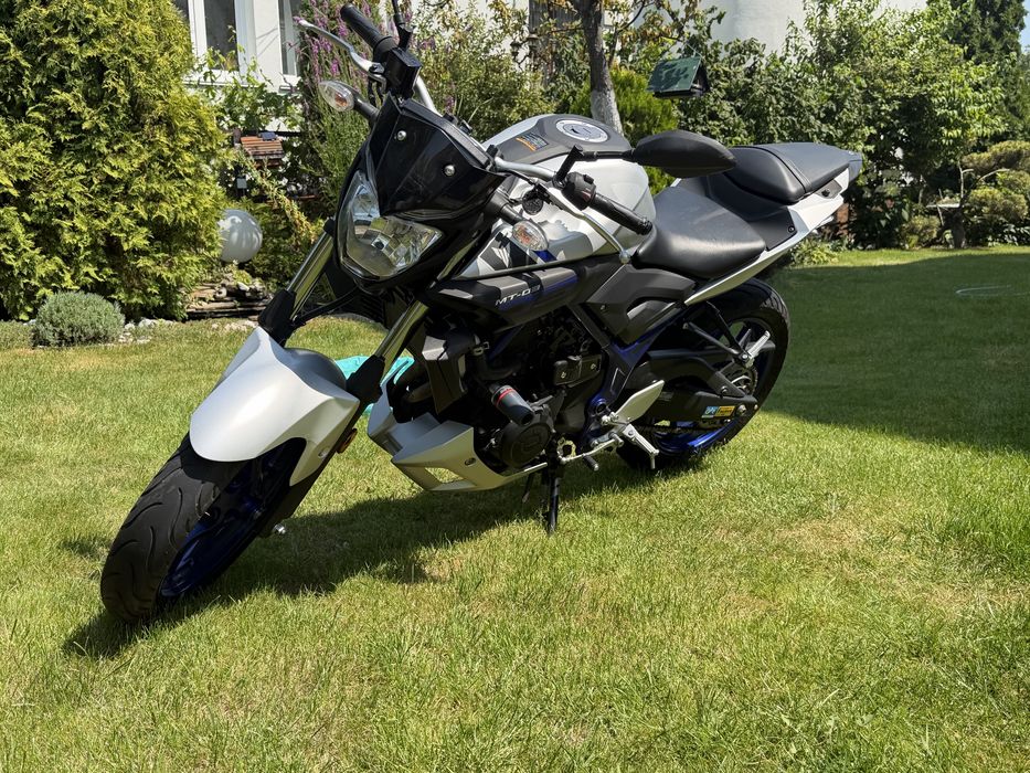 Yamaha mt03