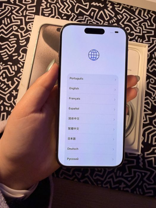 Iphone 15 Pro - 128gb + 5 capas (negociável)