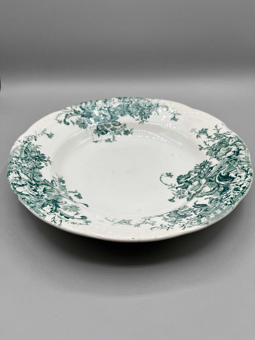 Prato antigo de Sacavém