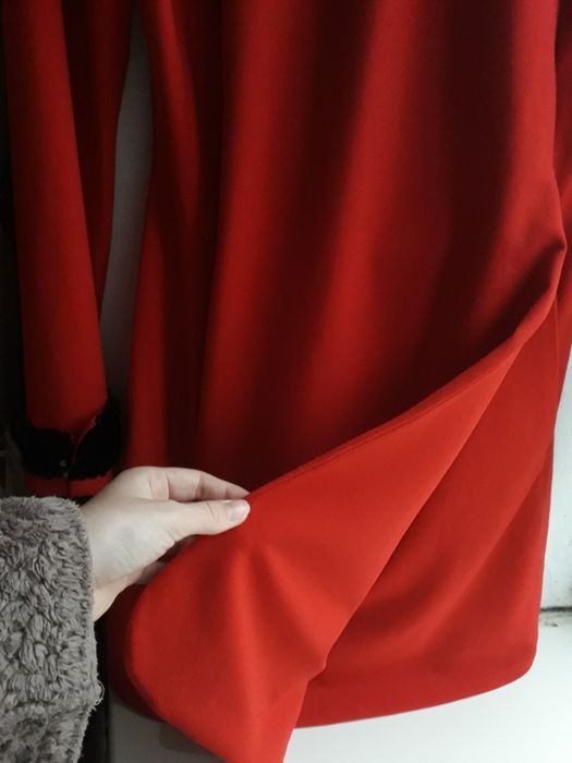 Гарна жіноча сукня!)