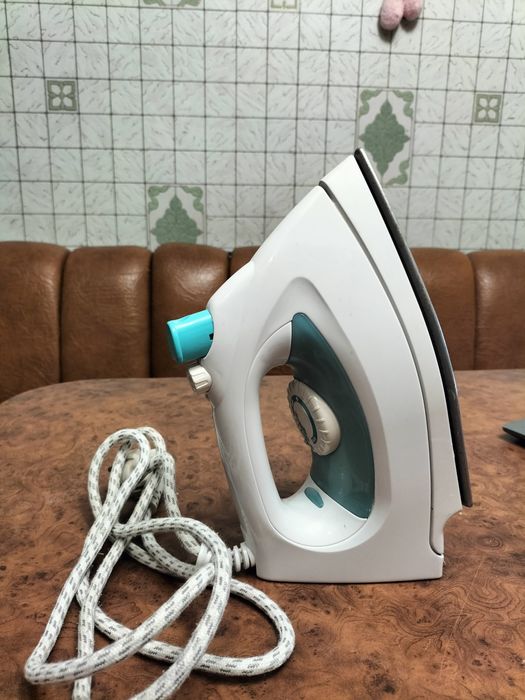 Продам паровой утюг Moulinex Chronomate 25 Vario Plus.