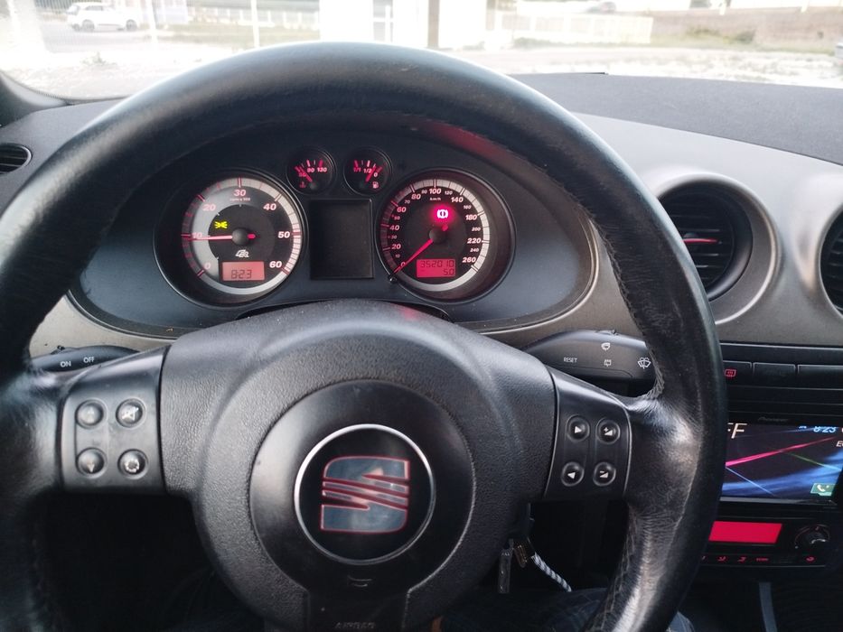 Seat Ibiza FR 1.9TDI 130cv 2005/Carro carismático/Troco