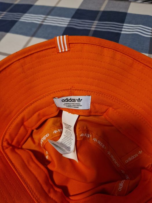 Chapéu redondo Adidas