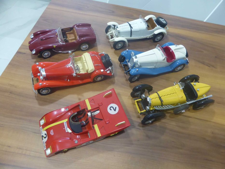 Conjunto carros Bburago escala 1/18 e 1/24