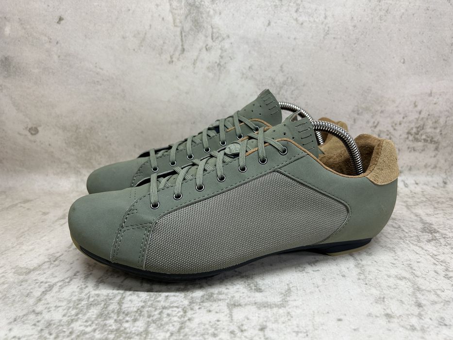 Велотуфлі (43 р) Giro Republic