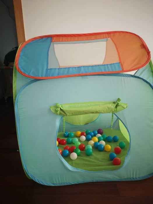 Casa brincar com bolas