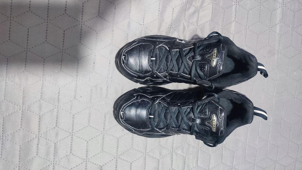 Оригінальні кросівки NIKE, 39 р, 24,5-25,5 см