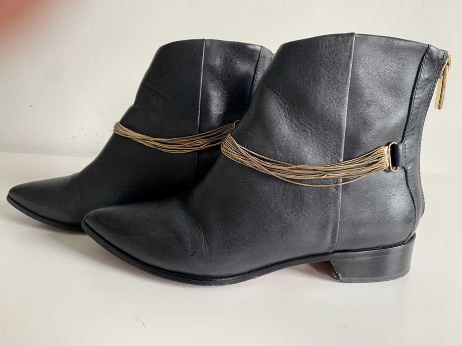 Botins marca Made In - tamanho 36