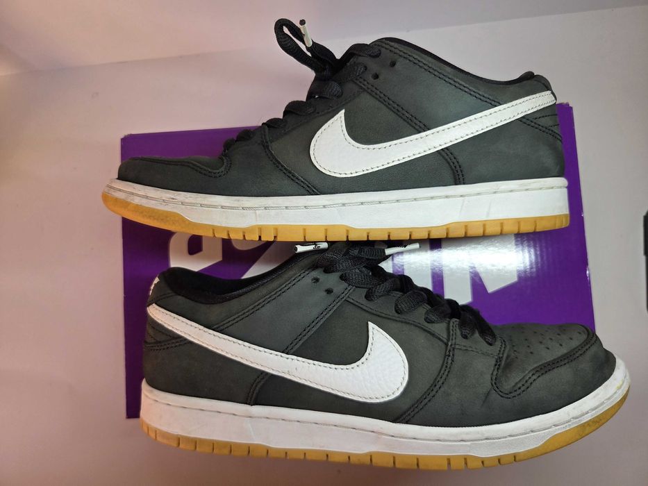 Nike SB Dunk Low Pro – Preto/Branco – EU 41