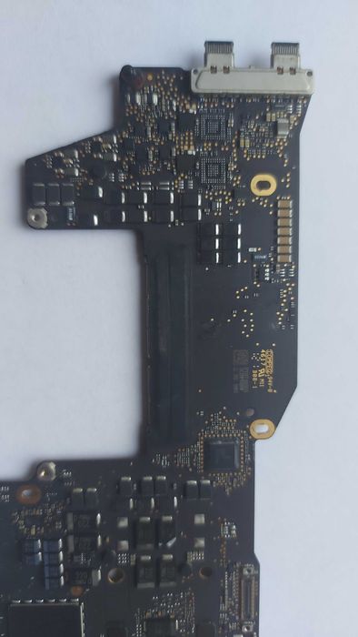 Материнська плата для MacBook Pro A1708 i5 2.3GHz 8GB на запчастини.