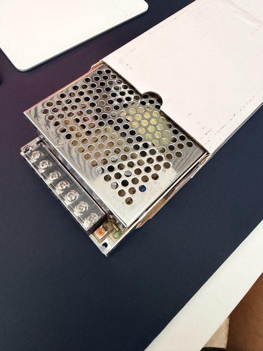 Fonte de alimentação - 220v para 12v