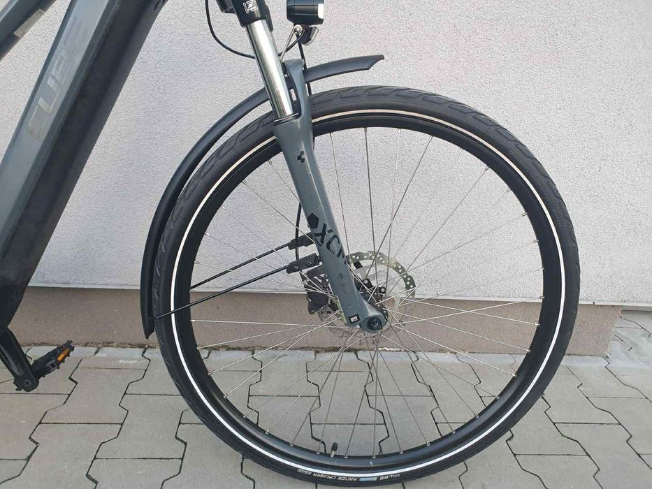 Okazja super Cube Touring Hybrid ONE Bosch