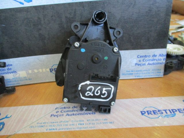 Motor da comporta da sofagem SKODA Octavia I Break (1U5)