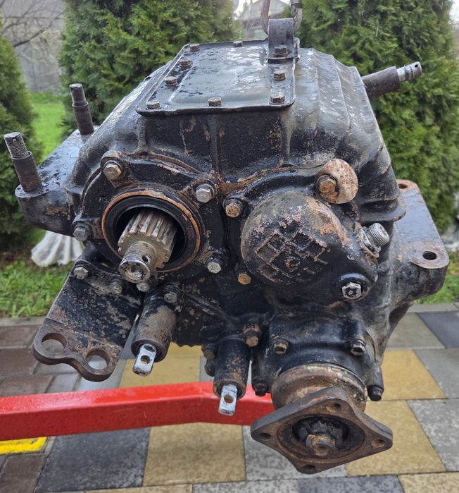 Роздатка Урал 4320