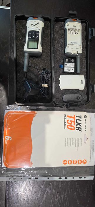 Walkie-Talkies Motorola TLKR-T50 NOVO