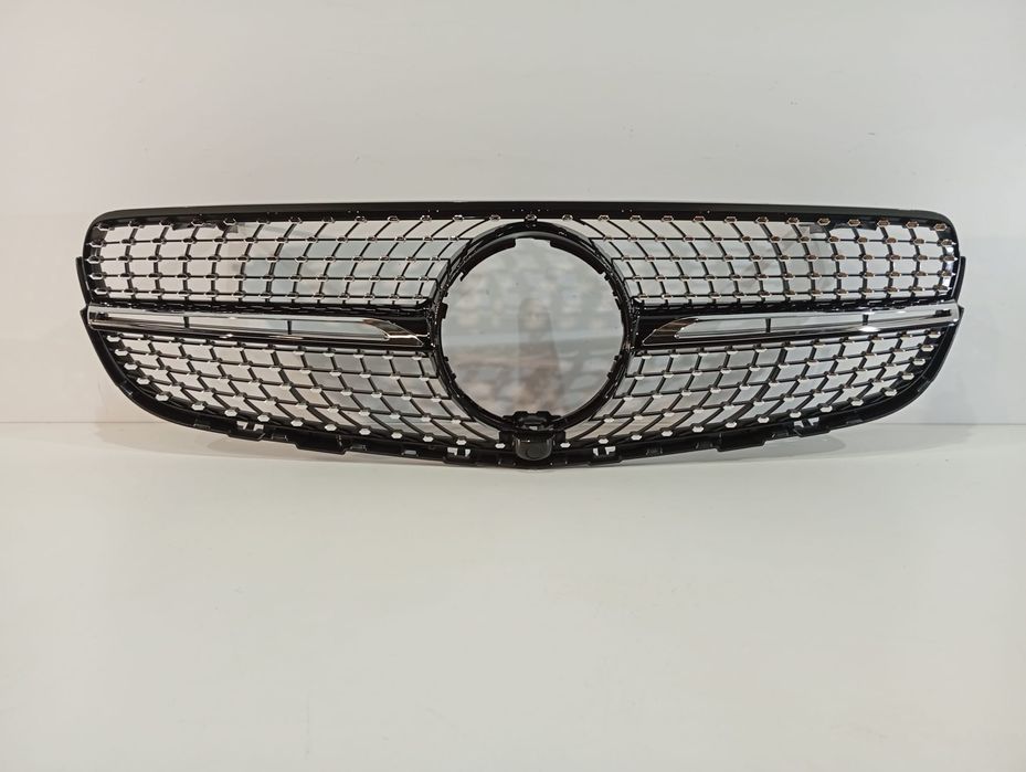 Mercedes GLC W253 Atrapa / Grill Diamond - 3747
