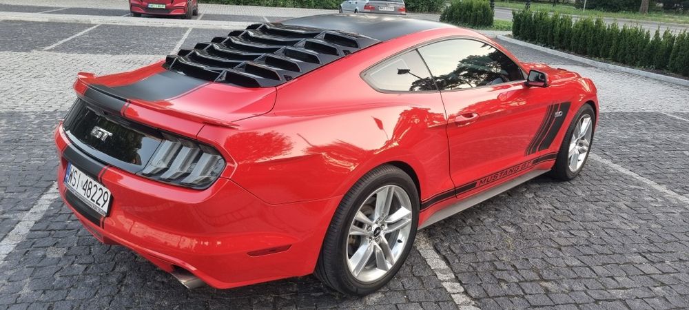 Ford Mustang GT 2017r.