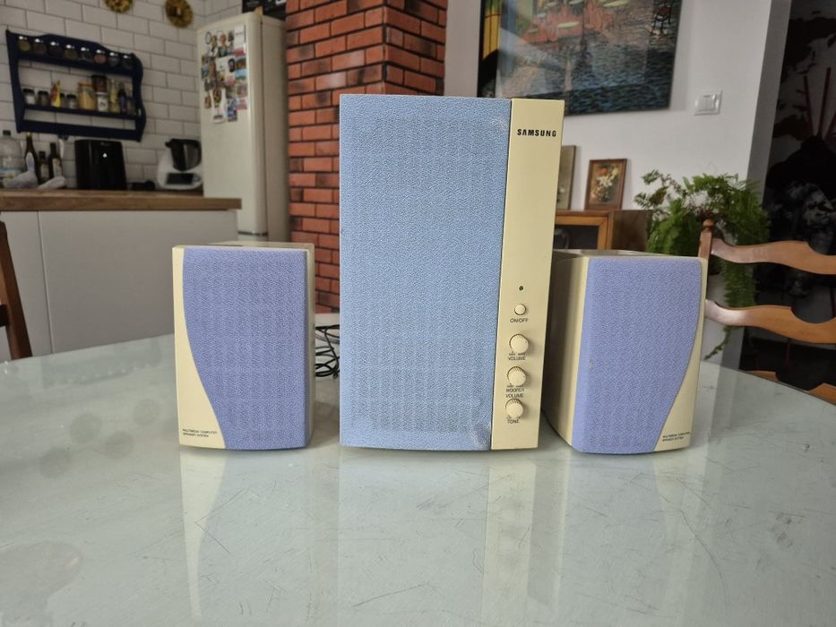 Retro głośniki do komputera Samsung