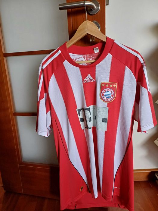 Camisola Bayern Munique Época 10/11