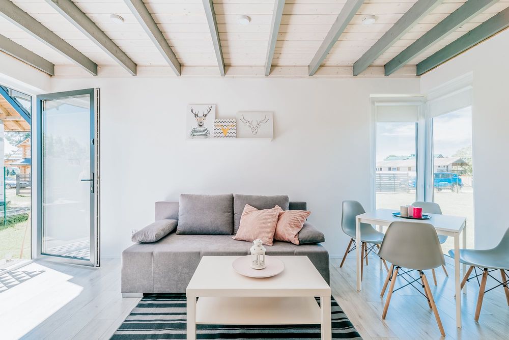 Karwia Apartamenty i Domki – Basen, Sauna, Jacuzzi i Parking w Cenie