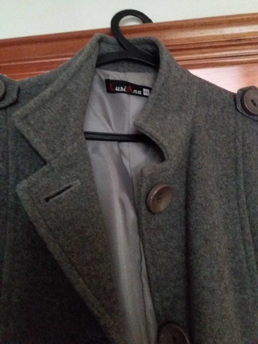 Casaco fazenda cor cinza