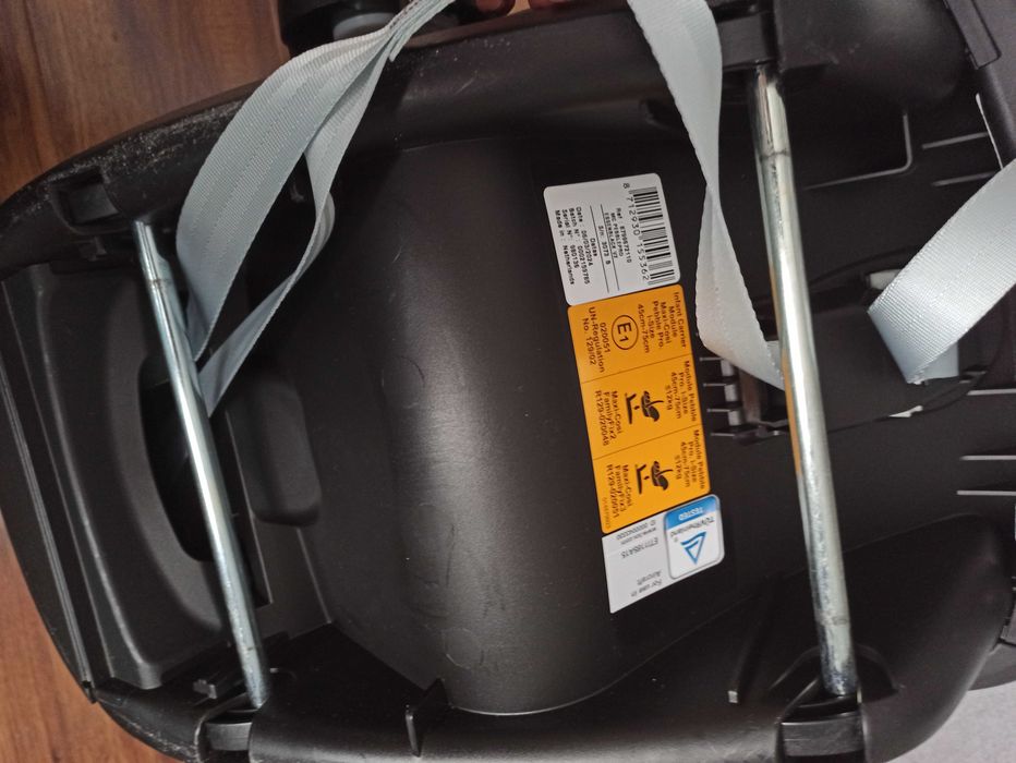 Fotelik-nosidełko Maxi-Cosi Pebble Pro i-Size 43-75 cm