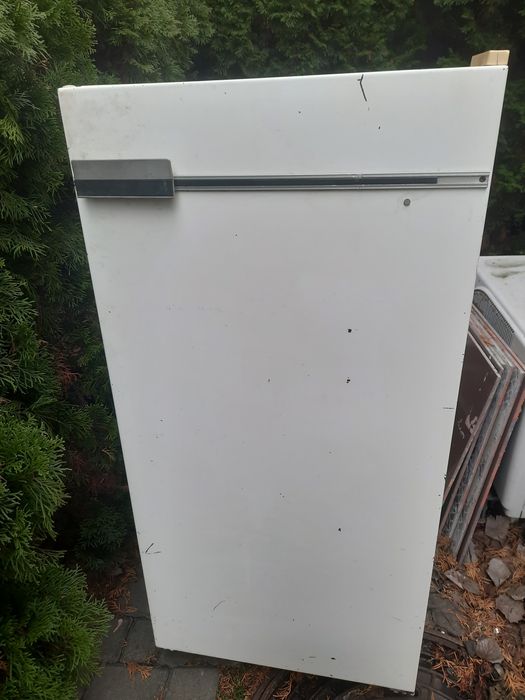 Холодильник  робочий (Бирюса)не дорого