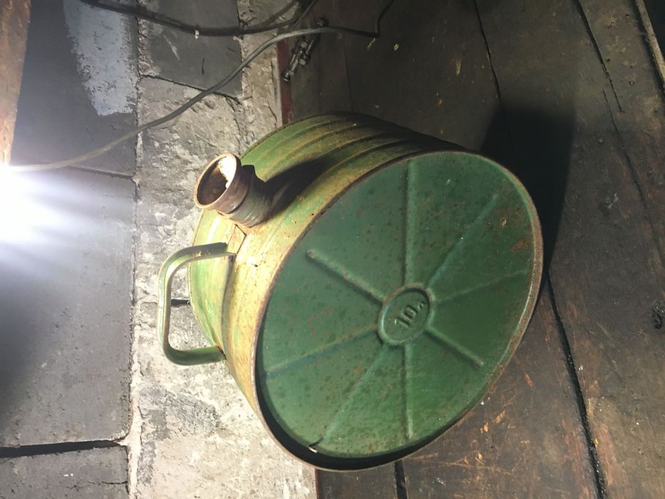 Продам Железная ретро стариная круглая канистра 10 Литров СССР: 700 грн ...