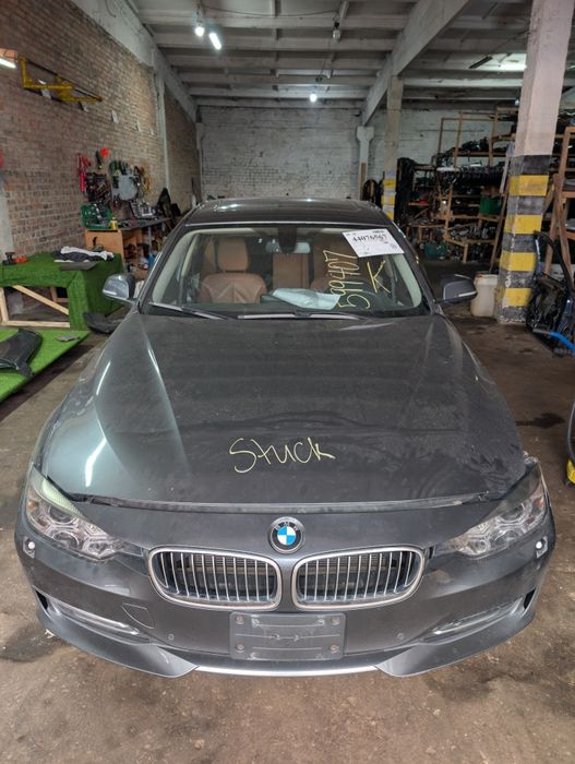 Розборока bmw f30 n20b20 колір b39 розборка бмв ф30  авторозбірка bmw f30 разборка бмв ф30 разборка bmw f30