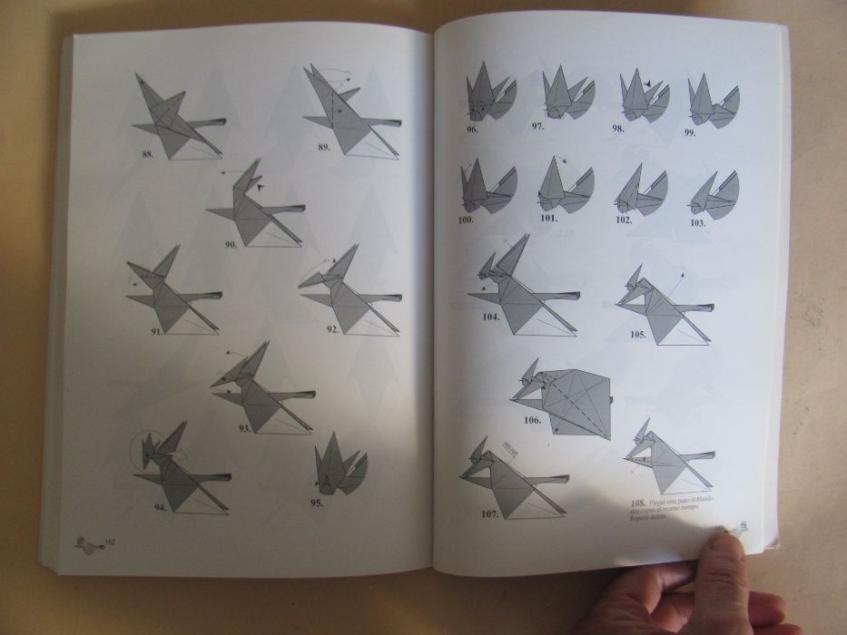 Seres de Ficción, El lado oscuro de la Papiroflexia