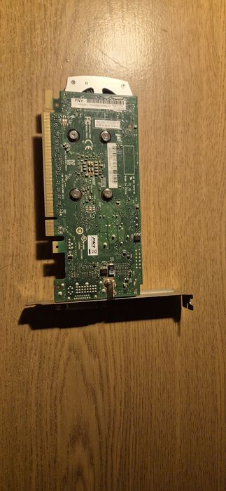 Karta Quadro 600 AutoCad