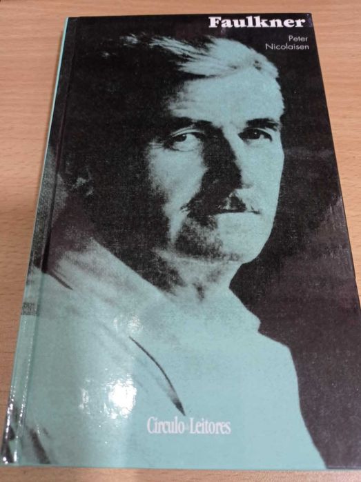 vendo livro Peter Nicolalsen