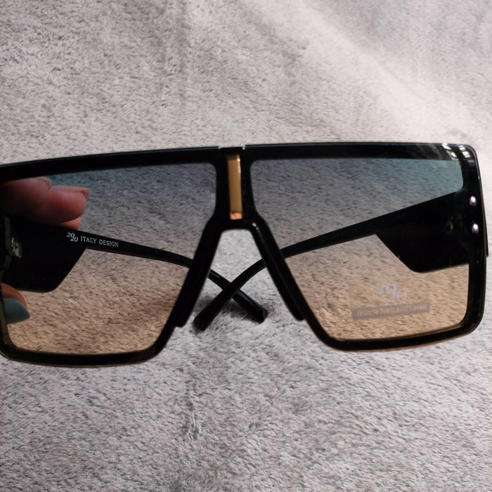 Okulary przeciwsłoneczne Nowe