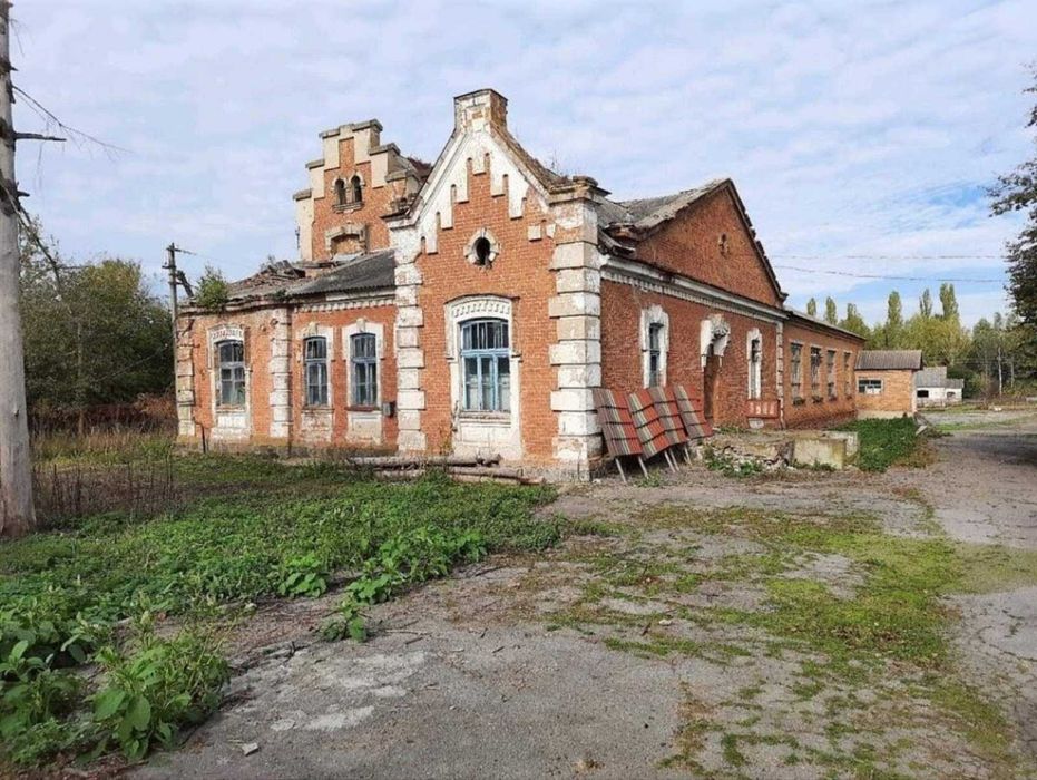 (5) Продаж комерційного приміщення в Літині 6470