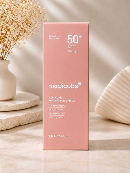 Сонцезахисний крем Medicube Collagen Firming Sun Cream SPF50+ PA+++50 мл / колаген / гіалуронова кислота / зволоження / пружність / сяйво / оригінал