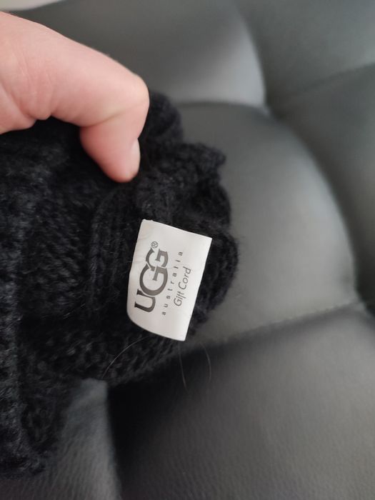 Czapka UGG wełna 100%