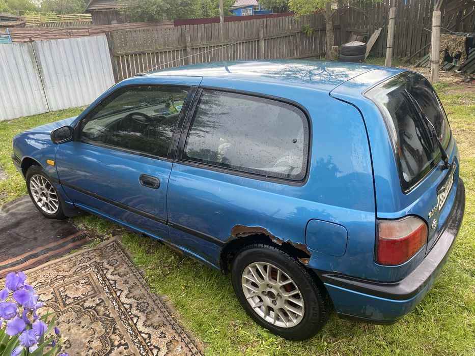 nissan sunny 1995 - Легкові автомобілі - OLX.ua