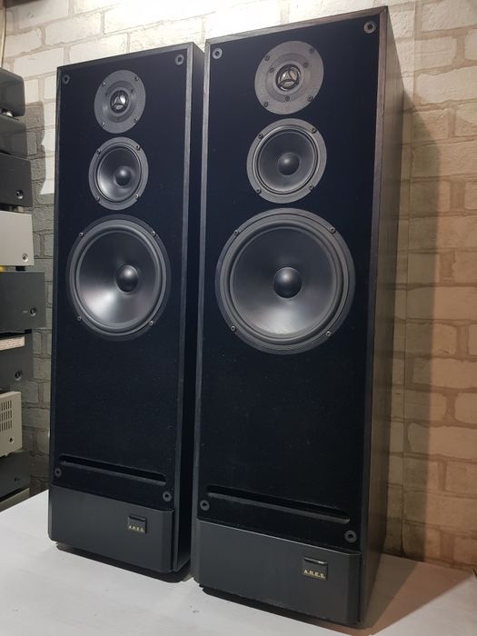 Акустика ARES L10 TECH, потужність 110/170 Вт, б/у з Німеччини
