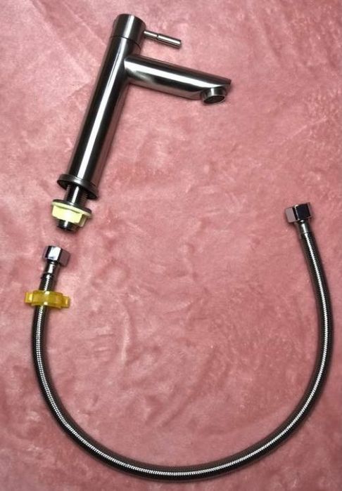 Torneira de lavatório de casa de banho de um único furo+ mangueira