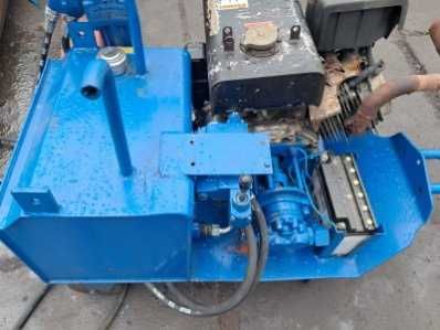agregat hydrauliczny spalinowy z młotkiem
