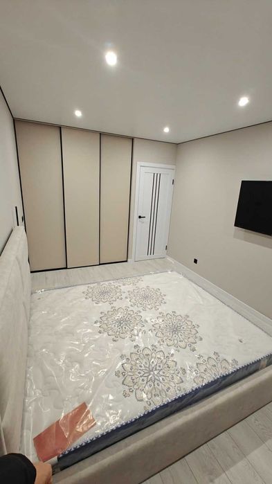 Єоселя! Новесенька 1-к ЖК Оранж парк 74000