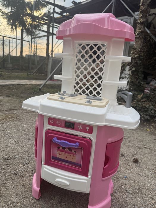 Дитяча кухня рожева