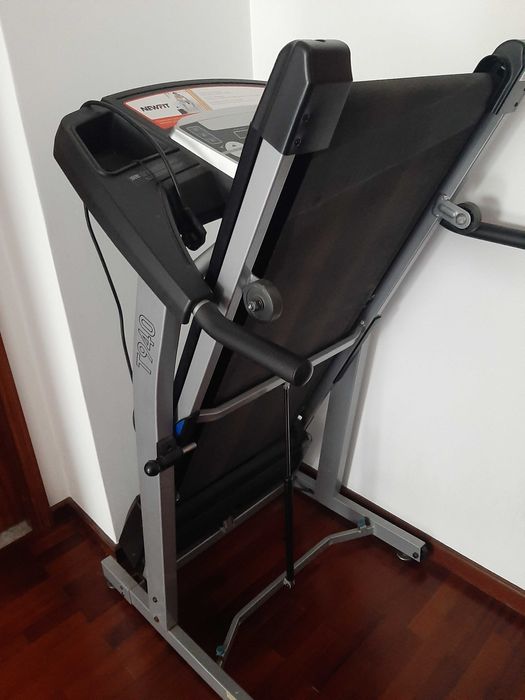 Passadeira fitness em bom estado e com muitas funcionalidades